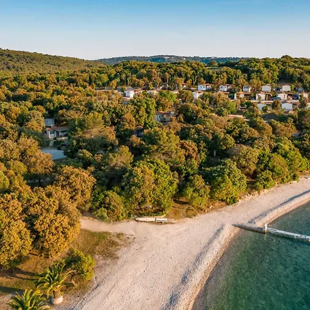 Camping Brioni Ferienpark 2*